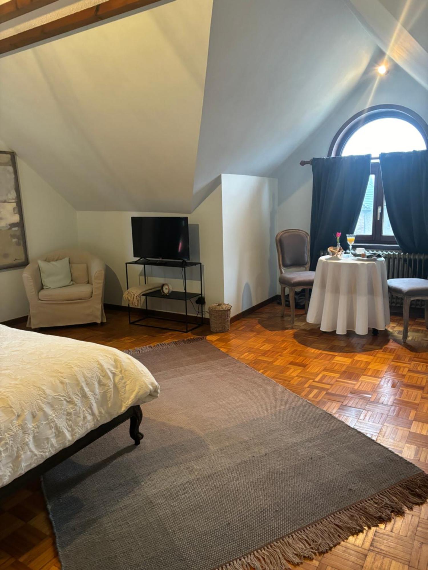 Sophia Rooms 14 Maasmechelen Eksteriør billede